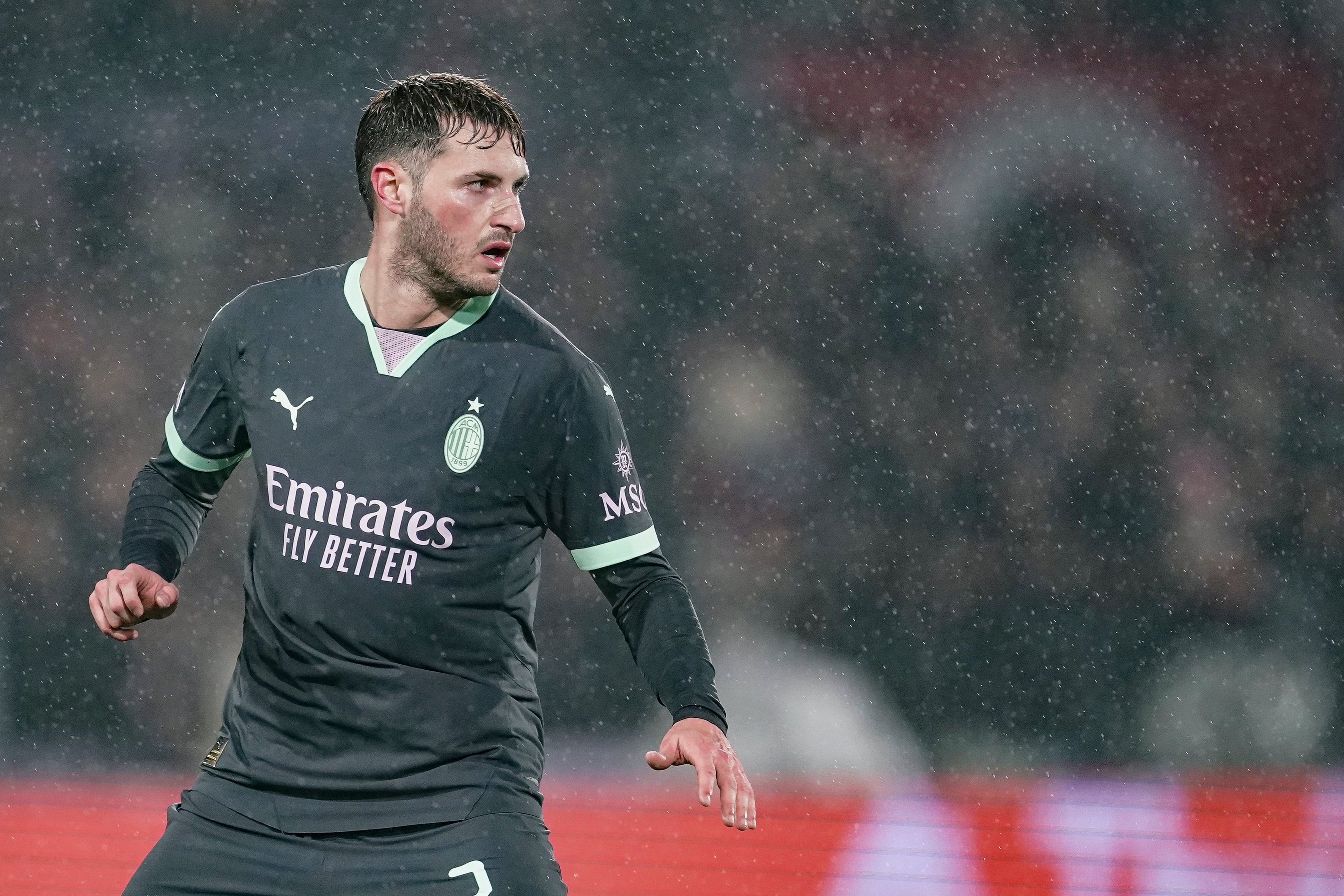 «Милан» — «Фейеноорд»: прогноз на матч 18 февраля