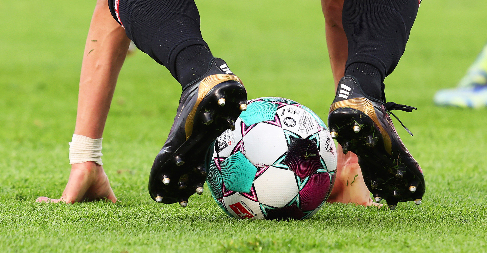 Помазан расторг контракт с минским «Динамо»