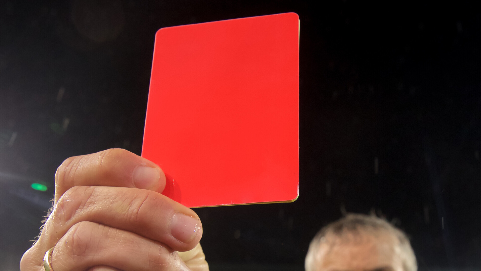 Футболисты юношеских команд «Родины» и ЦСКА устроили массовую драку на поле