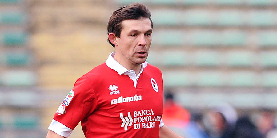 ФК «Крумкачы» предоставит фанатам возможность принимать решения в клубе. В проекте задействован экс-футболист «Милана»