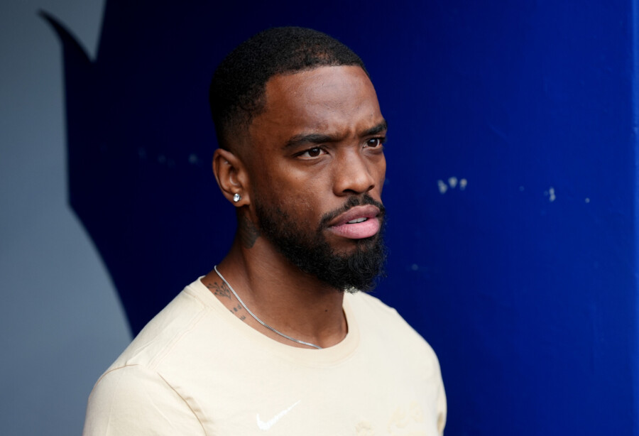 Футболист сборной Англии избил фаната! С карьерой можно прощаться? Футболист сборной Англии избил фаната! С карьерой можно прощаться?