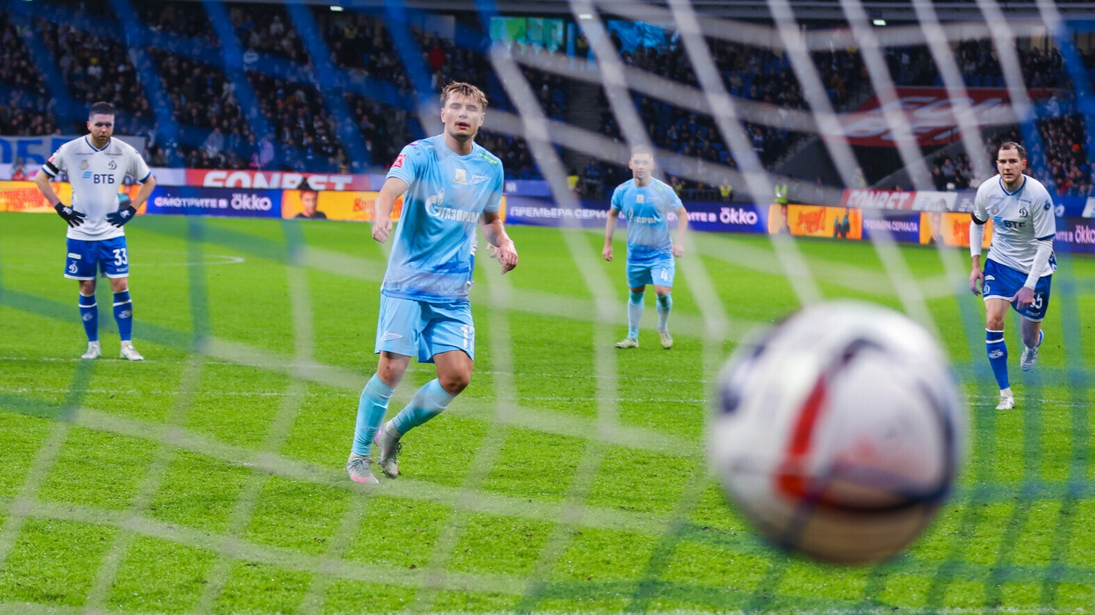 Футболист «Зенита» Мостовой: «Перед пенальти Лунев спросил меня, куда буду бить. Я сказал: «Ты все равно не угадаешь»