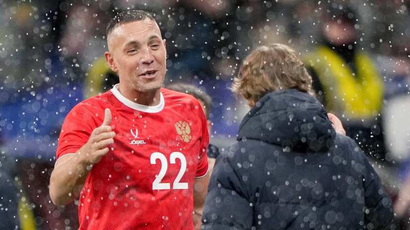 «Желаю «Спартаку» найти своего Галицкого»: легенды — о Новом годе, споре Дзюбы и Кержакова и фразе Карпина «Ну и чё?»