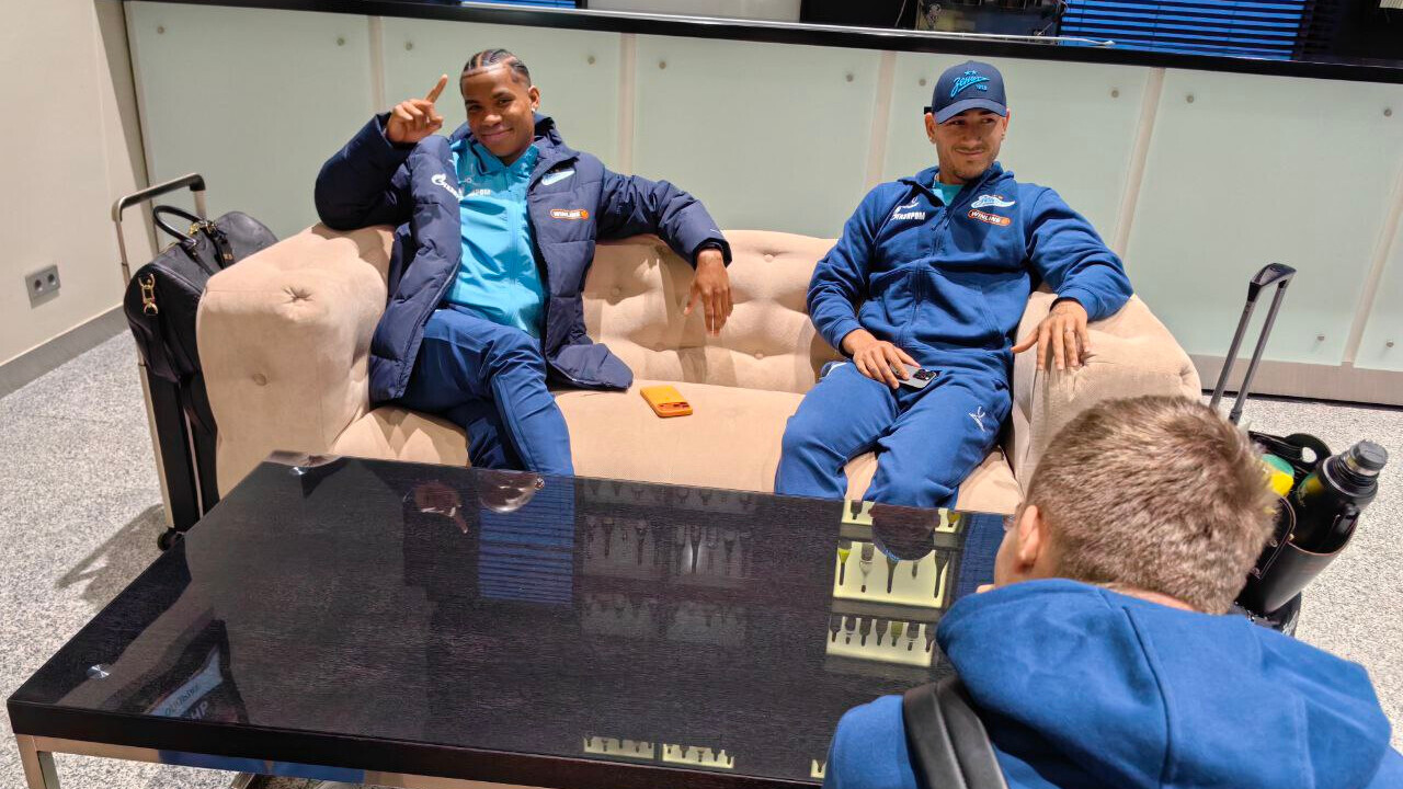 Футболисты «Зенита» отправились на первый сбор в Катар